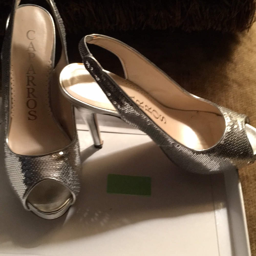 Shoes - Picture 5 of 5